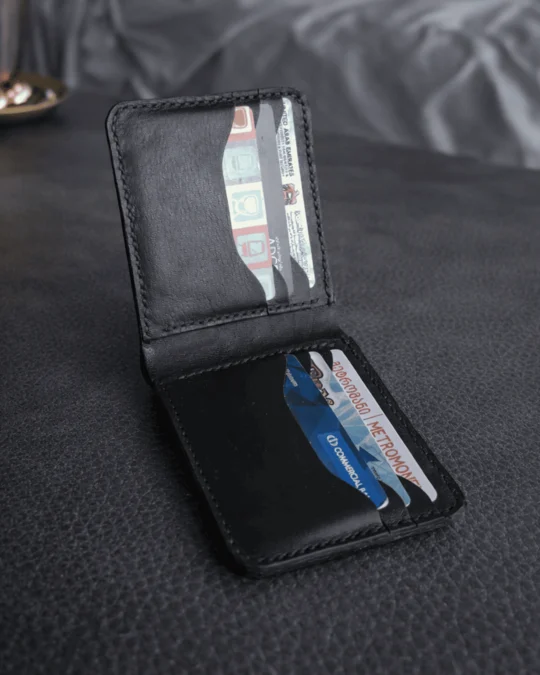 Horizontal Bifold Wallets